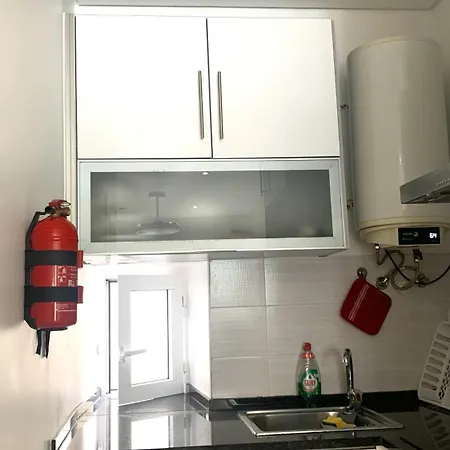 Between Historical Monuments Apartment Lisbon