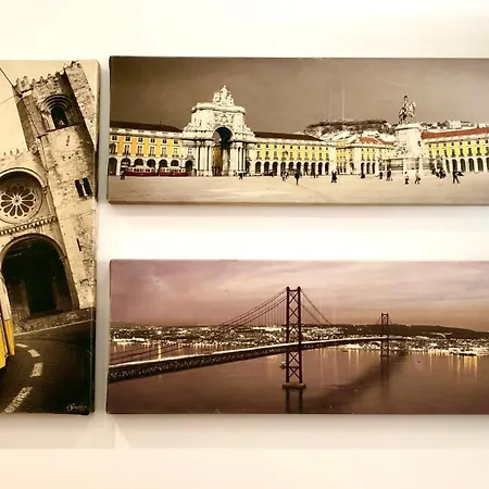 Between Historical Monuments * Lisbon