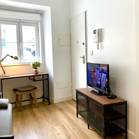 Between Historical Monuments Apartment *