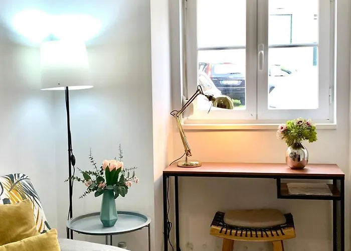 Between Historical Monuments