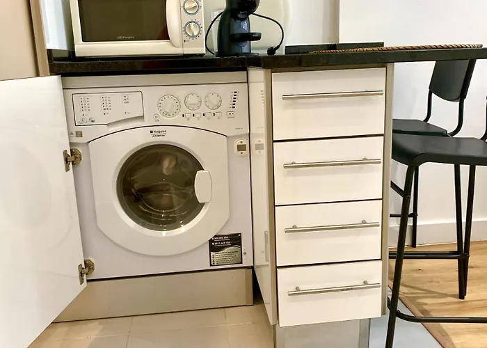 Between Historical Monuments Apartment *