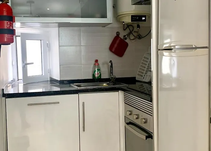 Between Historical Monuments *